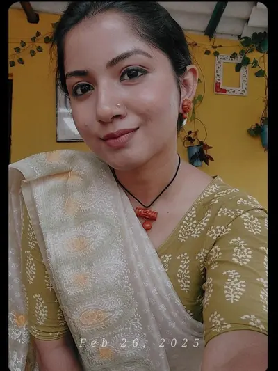 Indian baddie sonali from delhi viral snapchat cover image
