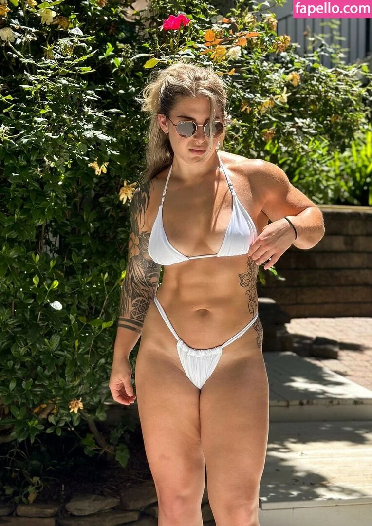 EmilyJoel10 fbb nude image 3