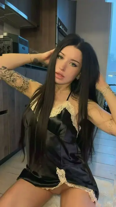 🔞 curvy natural tits grinding horny nude squirt 🫦😈 Check my OF cover image