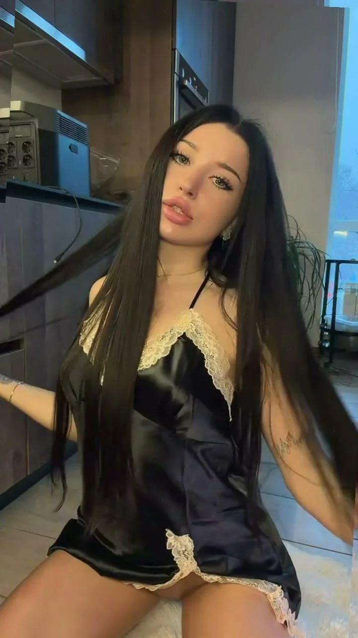 🔞 curvy natural tits grinding horny nude squirt 🫦😈 Check my OF image 5