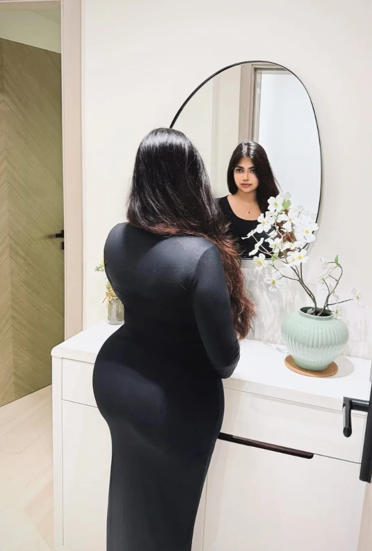 Bangladeshi chubby sexy girl in Dubai image 16