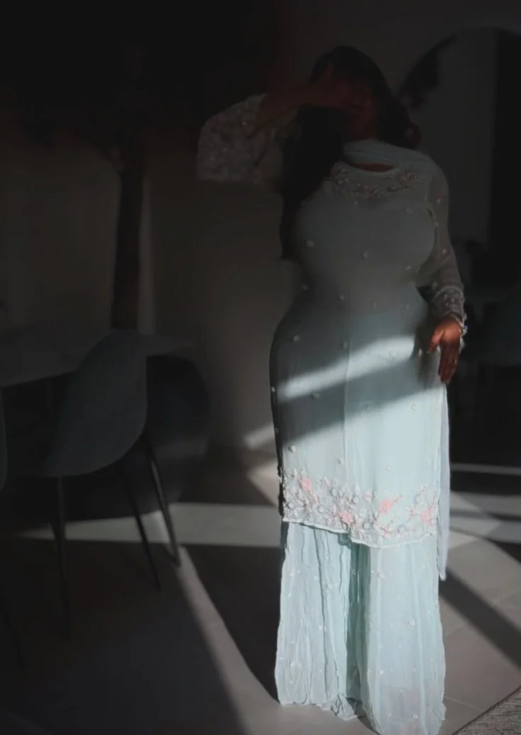 Bangladeshi chubby sexy girl in Dubai image 4