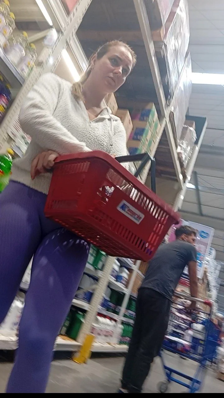 Puta de academia no mercado image 5