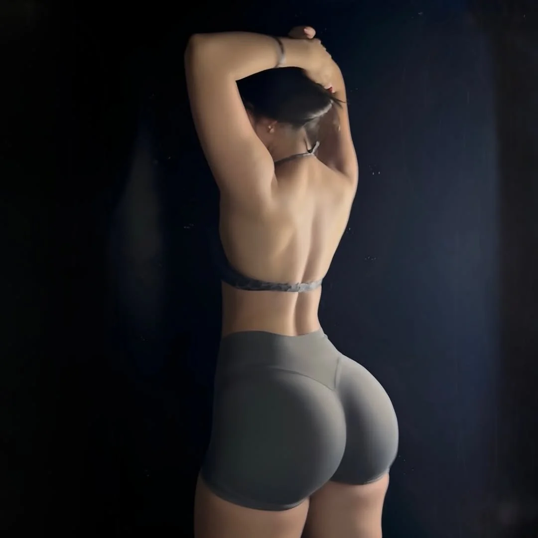 perfect gymgirl image 3