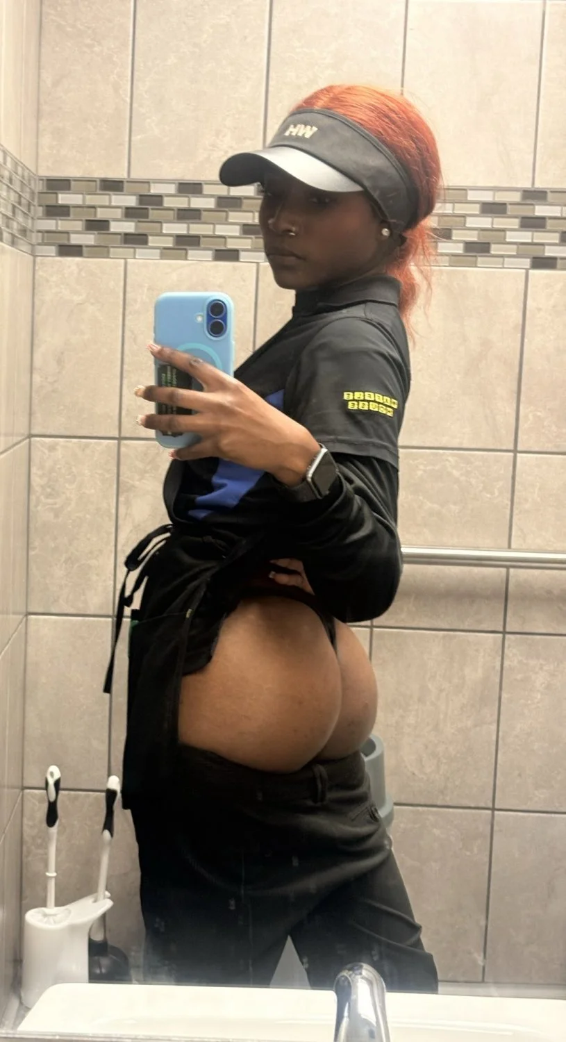 Creamy Ebony BubbleButt Backshots 🔥 image 4