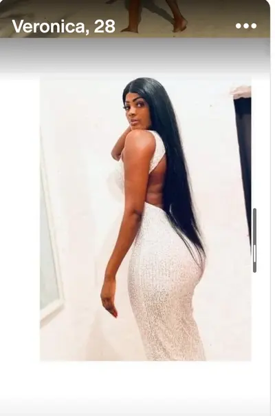 Mulher de vestido é outro nível cover image