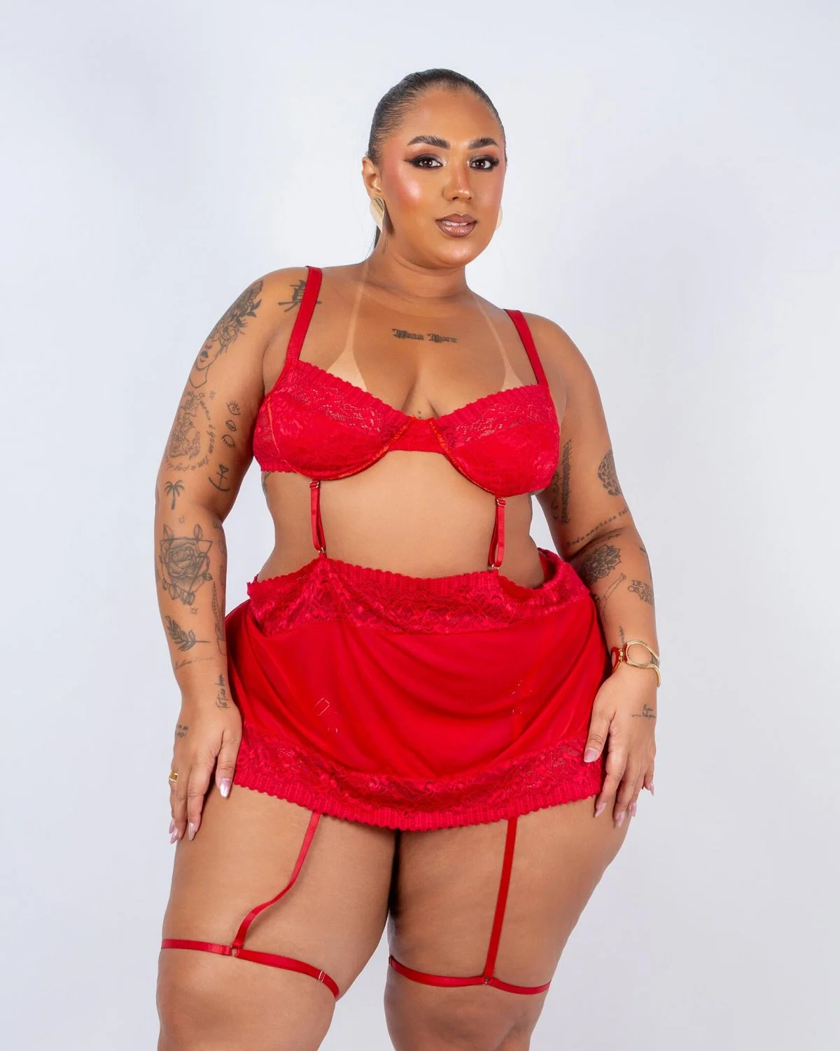 Morena safada de lingerie bucetao image 9