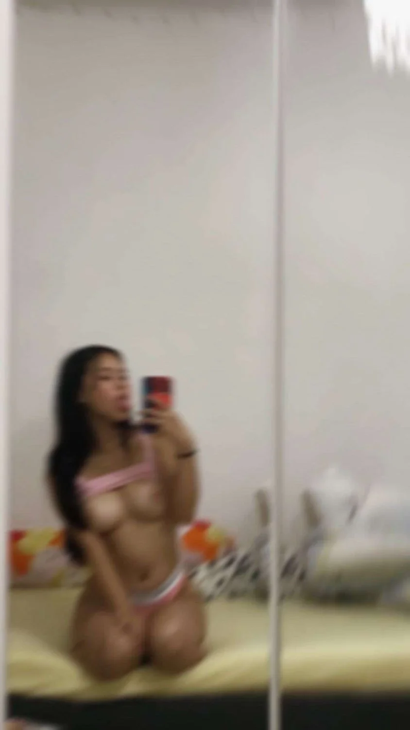 Amateur ABG wants you to goon image 5