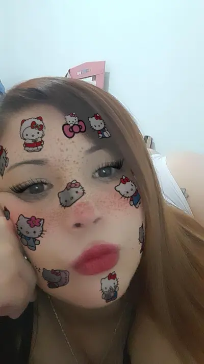 Veterana de 35 años, rica gordita cover image