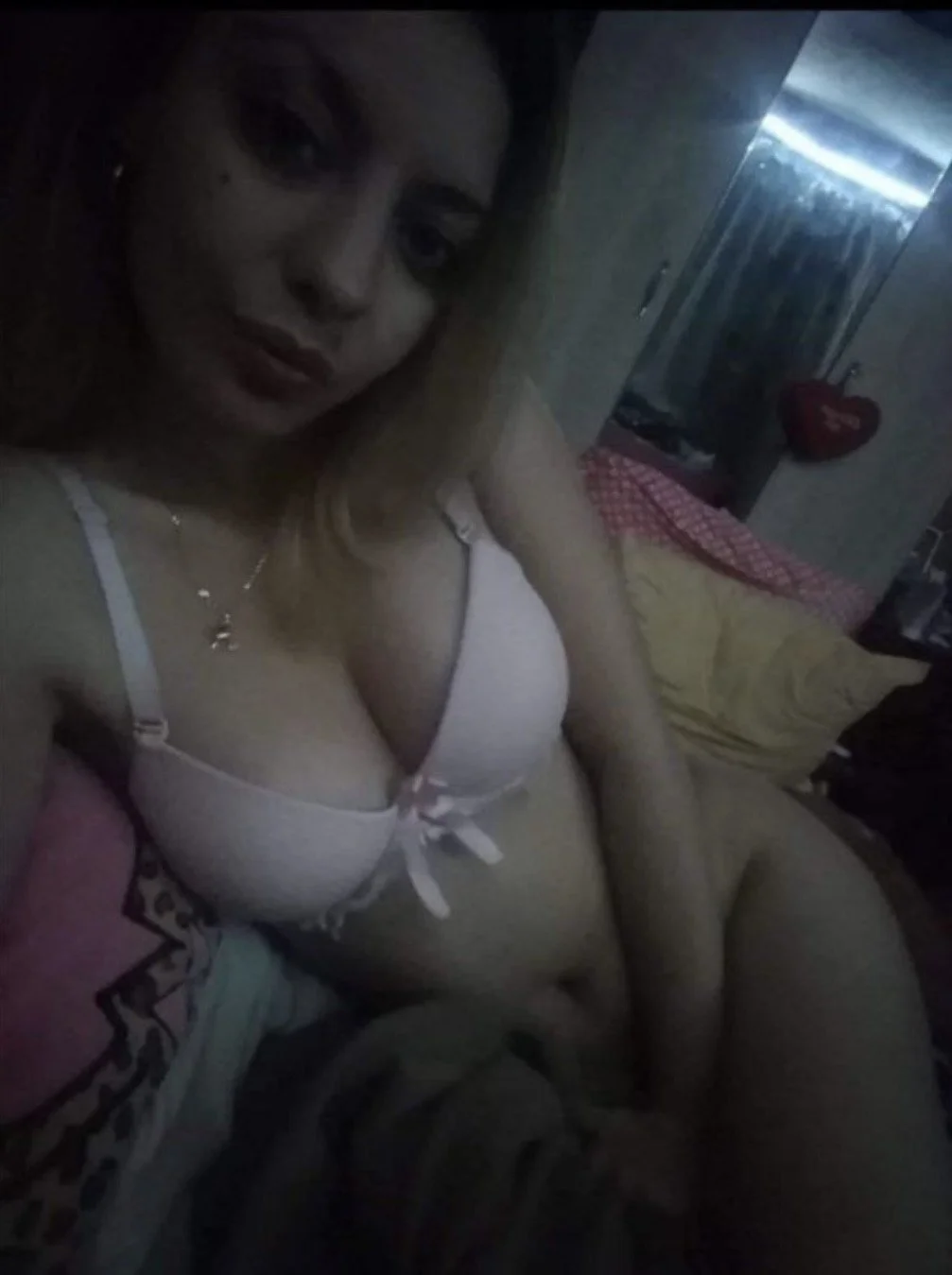 Teenssss blonde main image