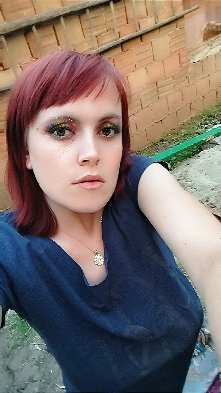 Bimbo Romania. Stupid Romanian wife and mom got leaked image 11