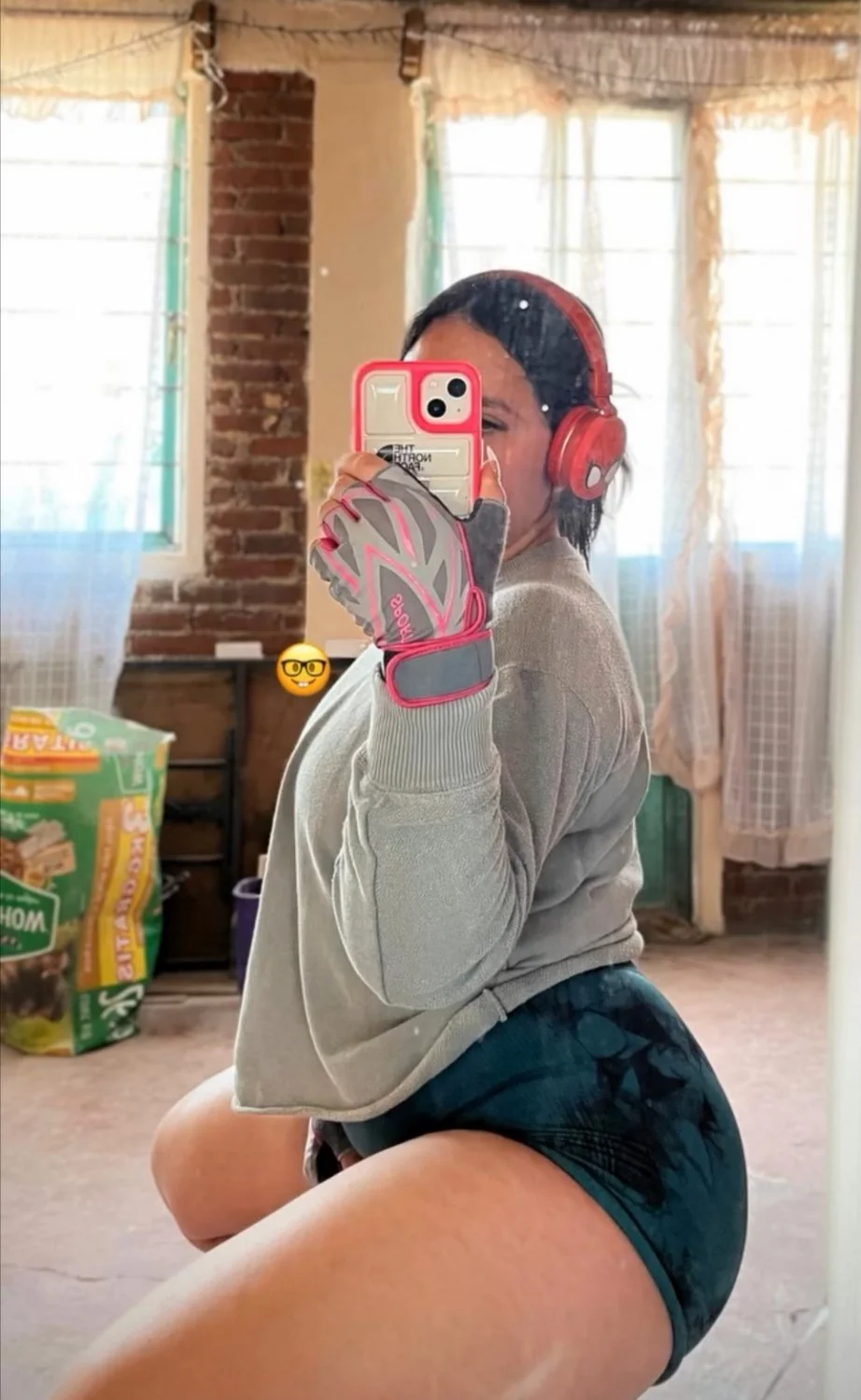 Latinas image 14