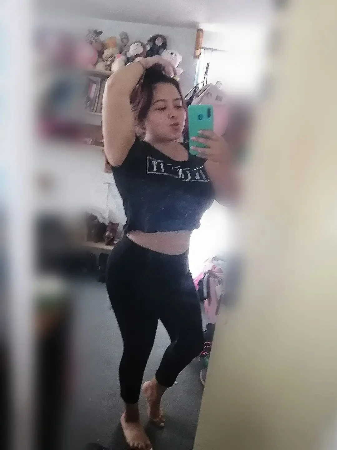 Latinas image 4