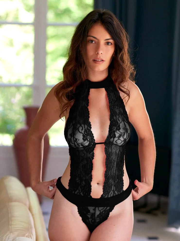 Caroline podlewski sexy model image 4