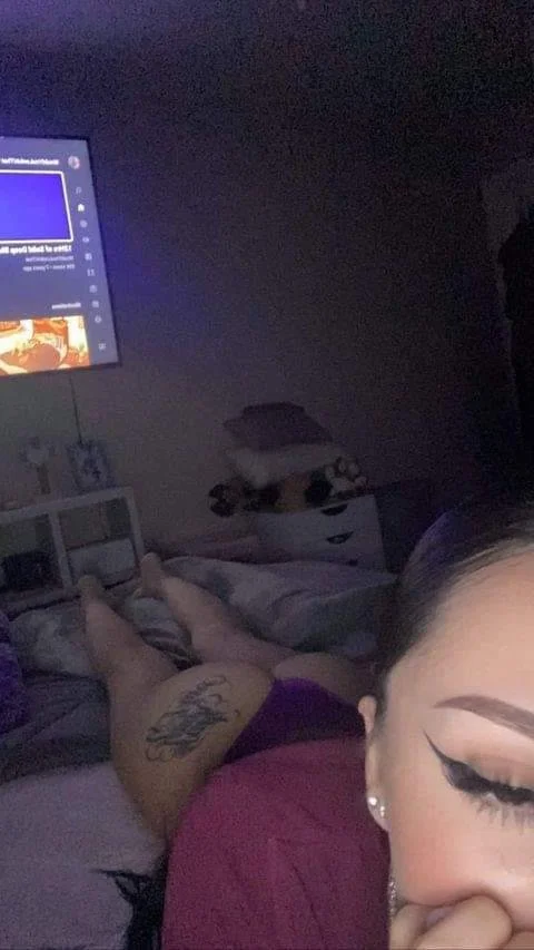 Harmony 18 yo cum dumpster image 5