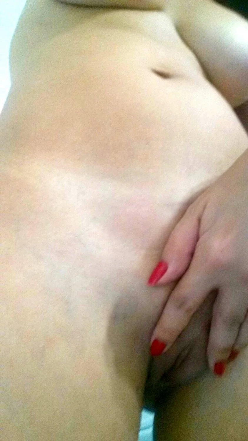 Exibidinha manda nudes image 17