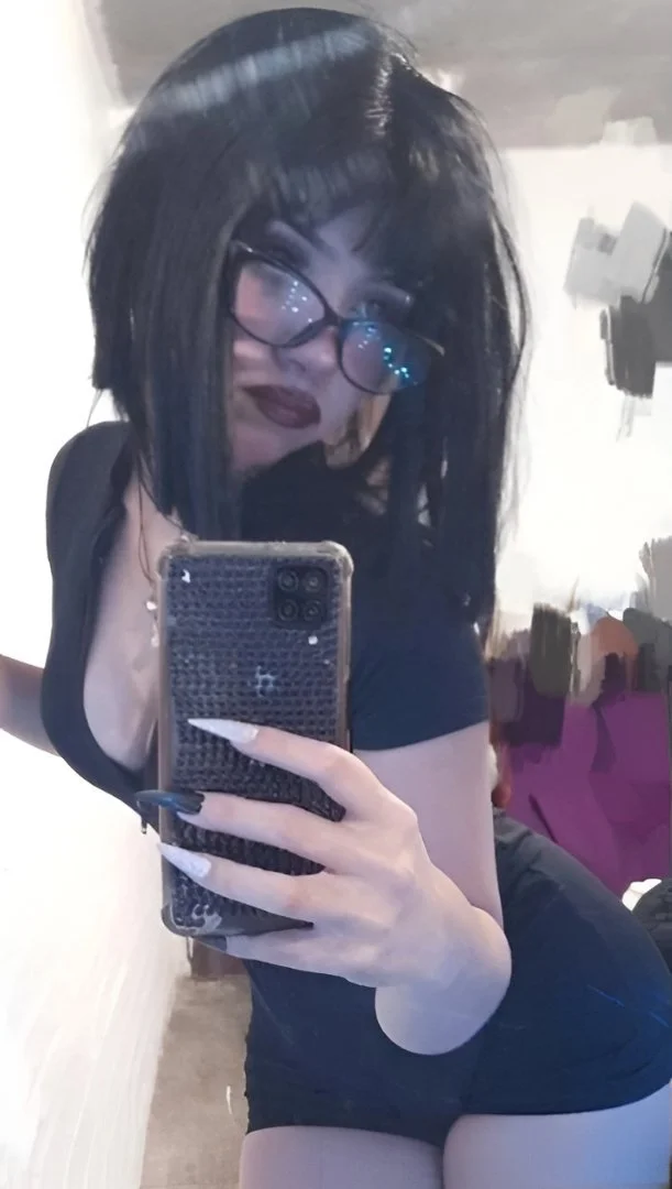 Novinha gotica caiu na net, putinha vazada gostosa image 4