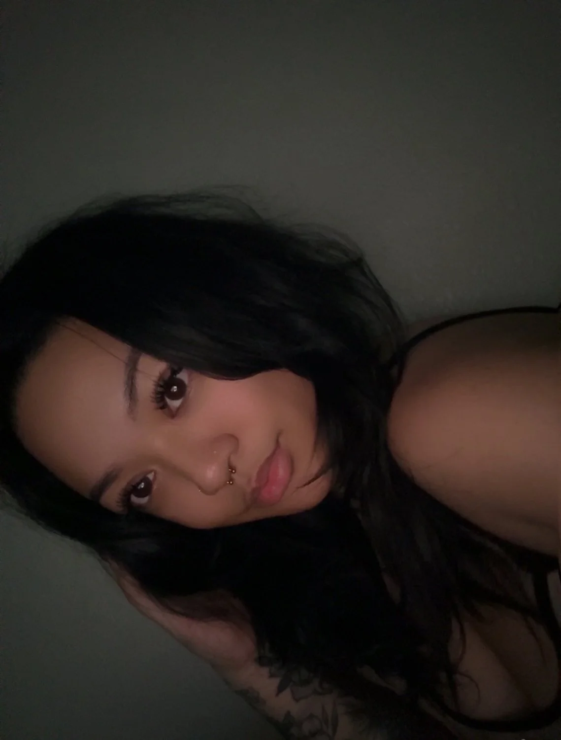 Chubby Asian stepdaughter exposed image 3