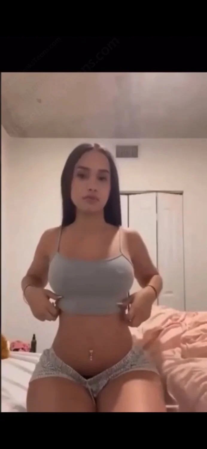 sexy Latina gets leaked with boyfriend image 2