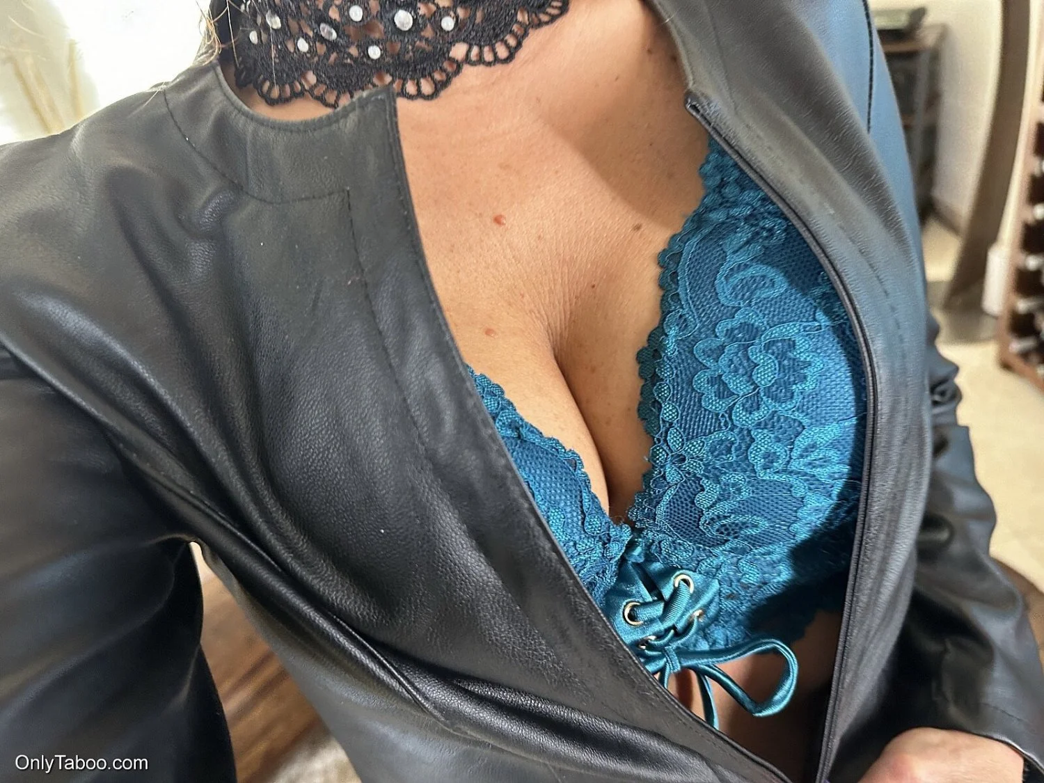 horny Granny Pussy - 0001 image 5