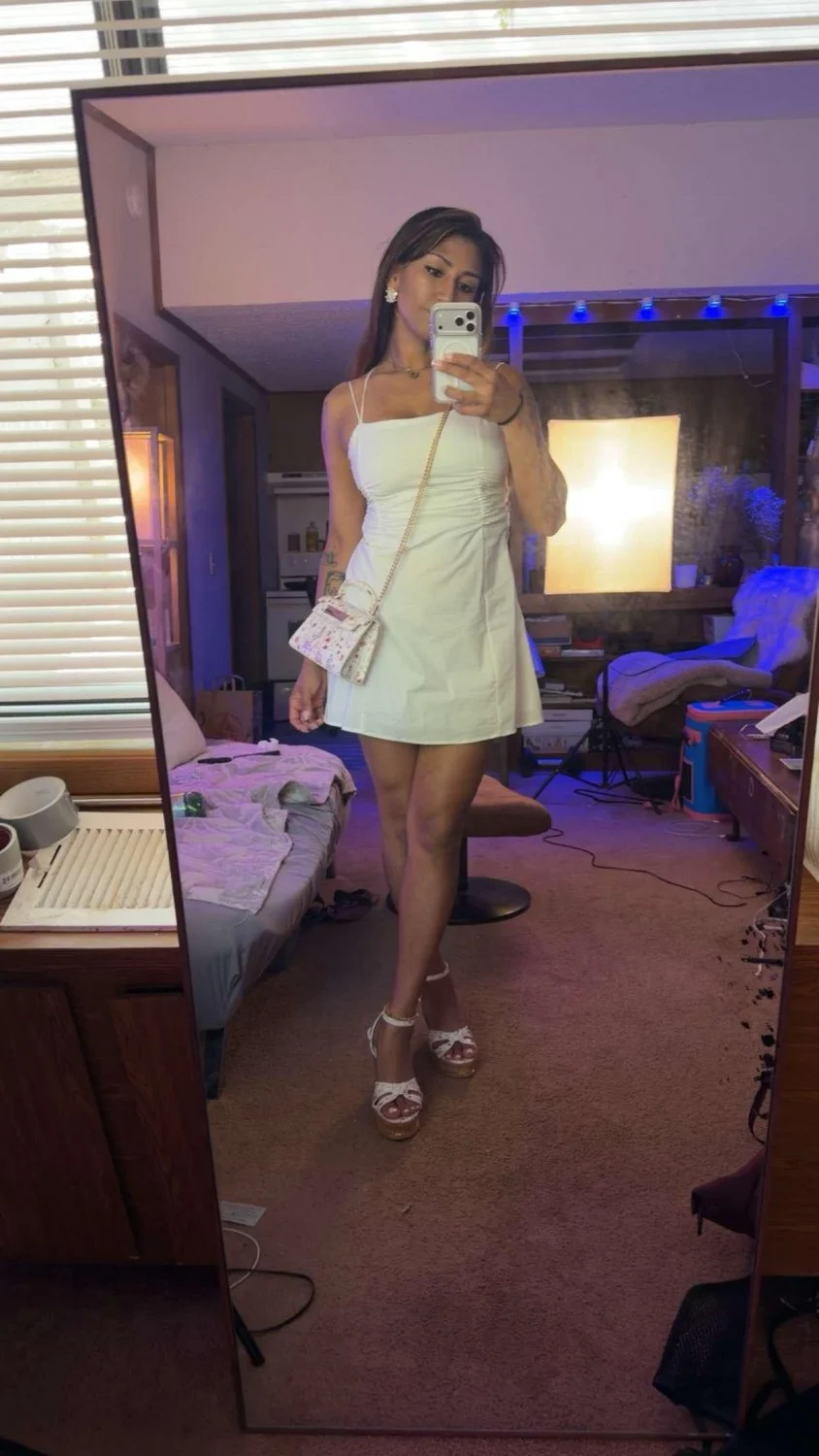 She’s perfect image 2