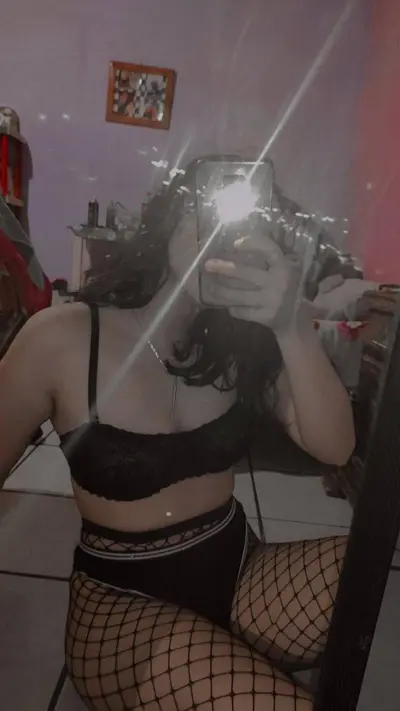 Branquinha muito deliciosa vazada cover image