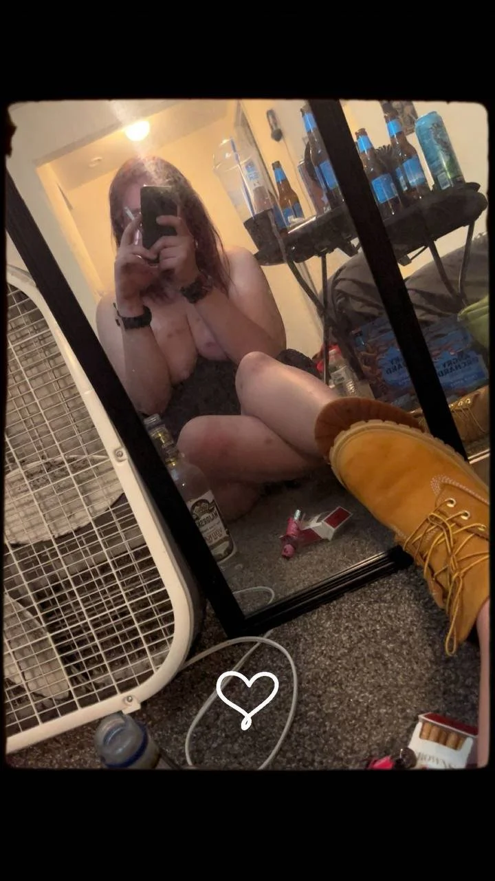 Dumb crack whore desperate for exposure. She loves mean men. TG: skye1387 Reddit: Outlawbitchh image 23