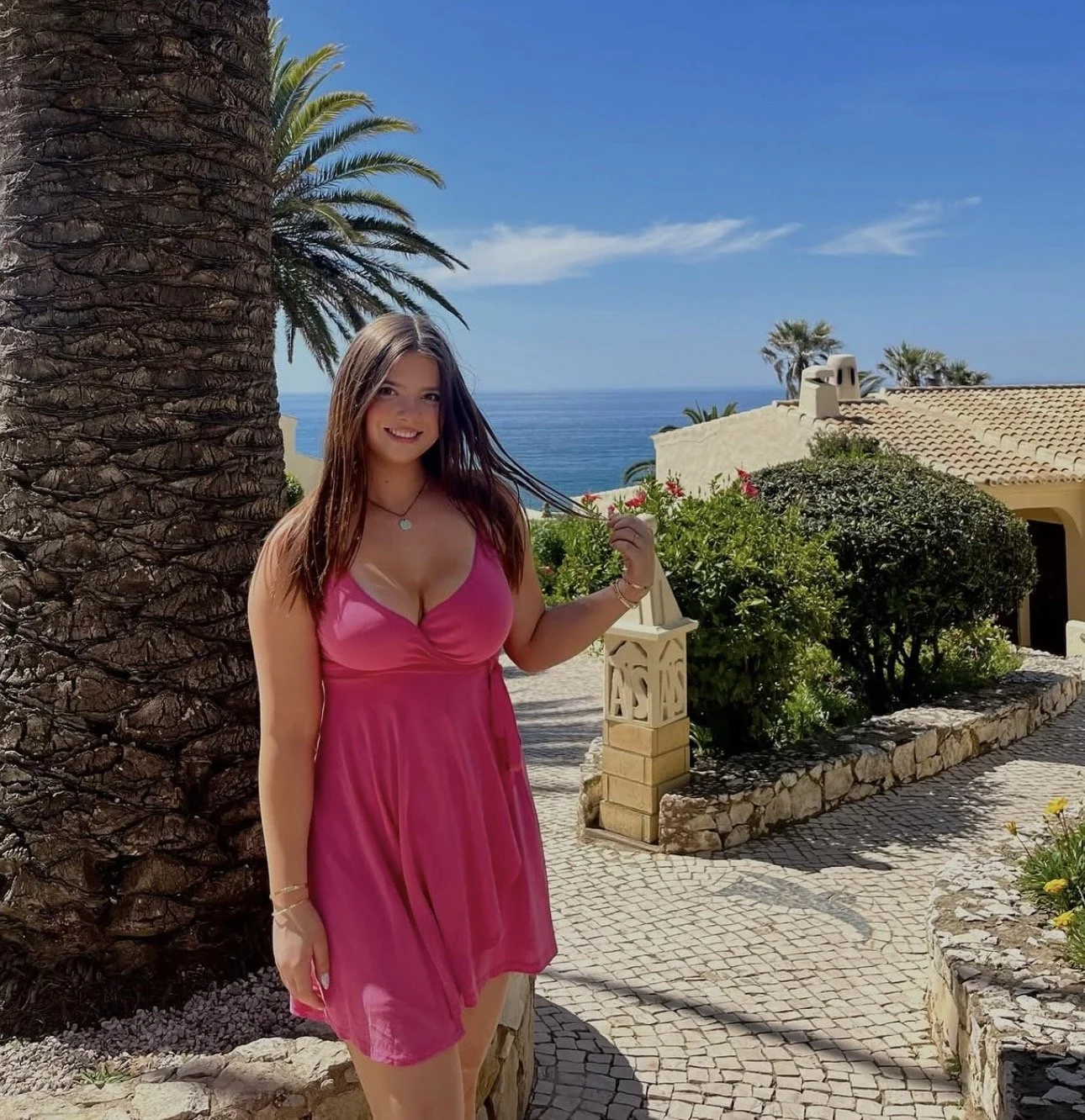 Big tit irl Claire image 2