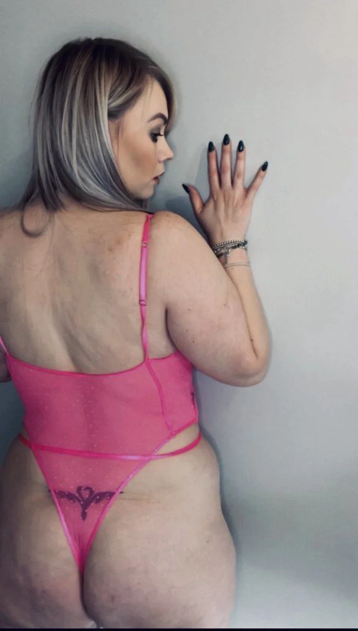 Katie T - British mum of 2 (part 4) image 4