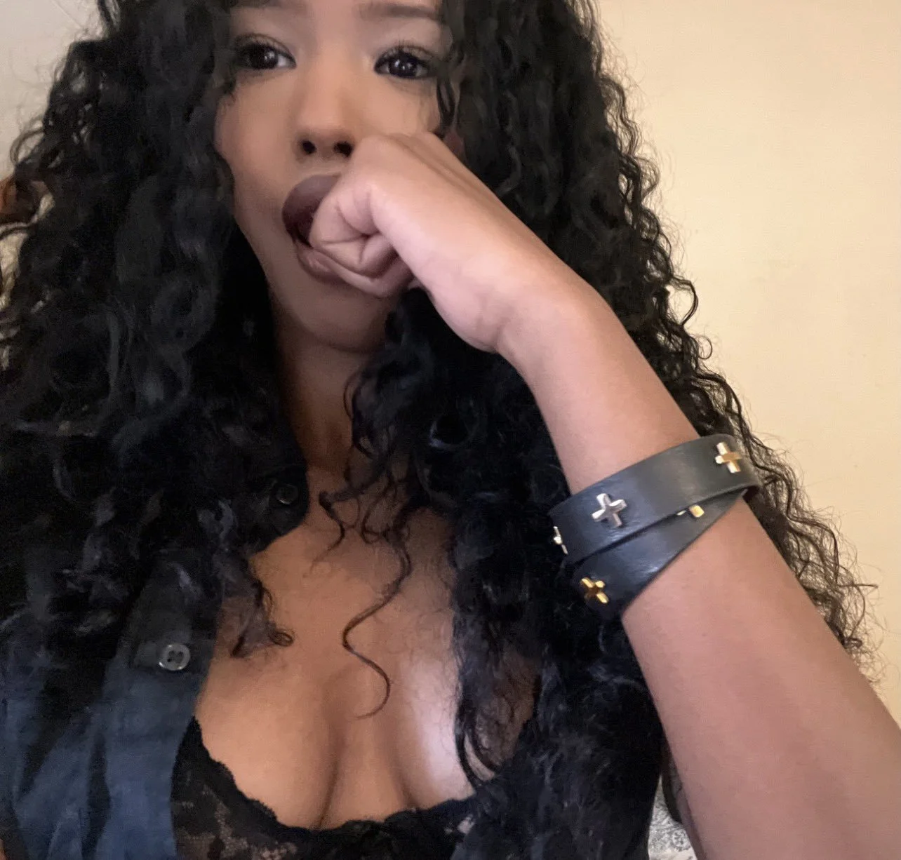 Someone needs to treat my teen daughter like a whore with the way she takes her pictures. image 2