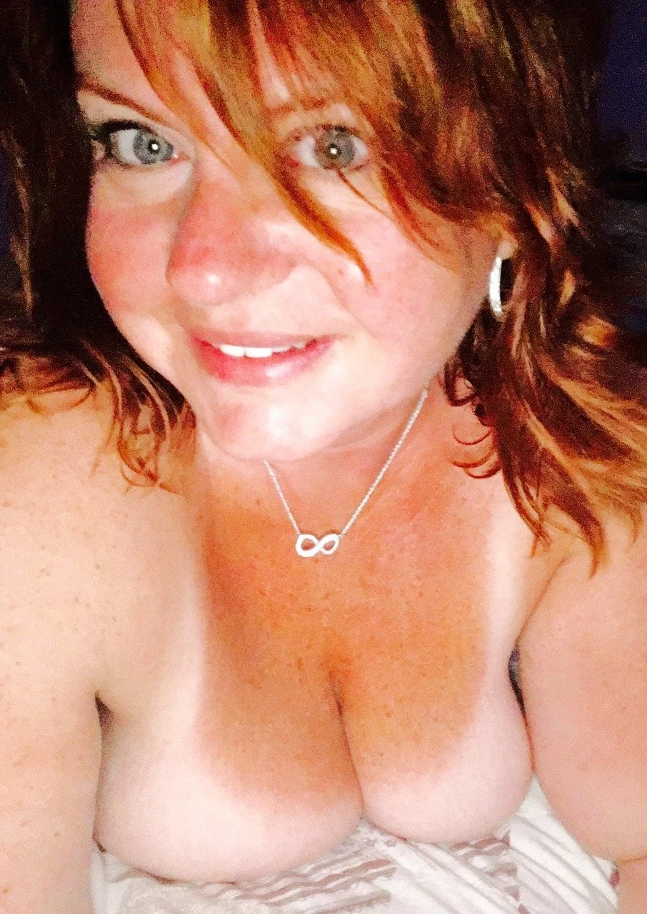 Prettylilredhead image 13