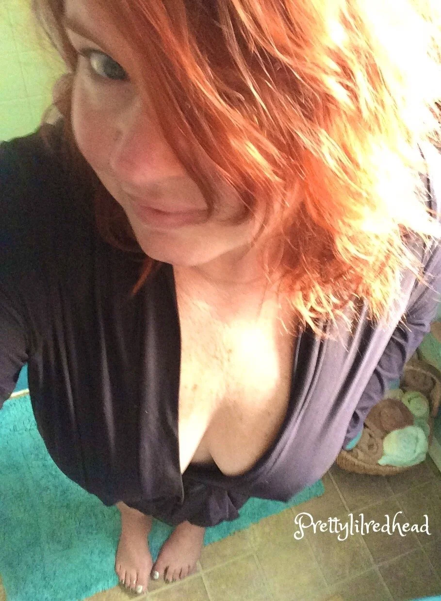 Prettylilredhead image 6