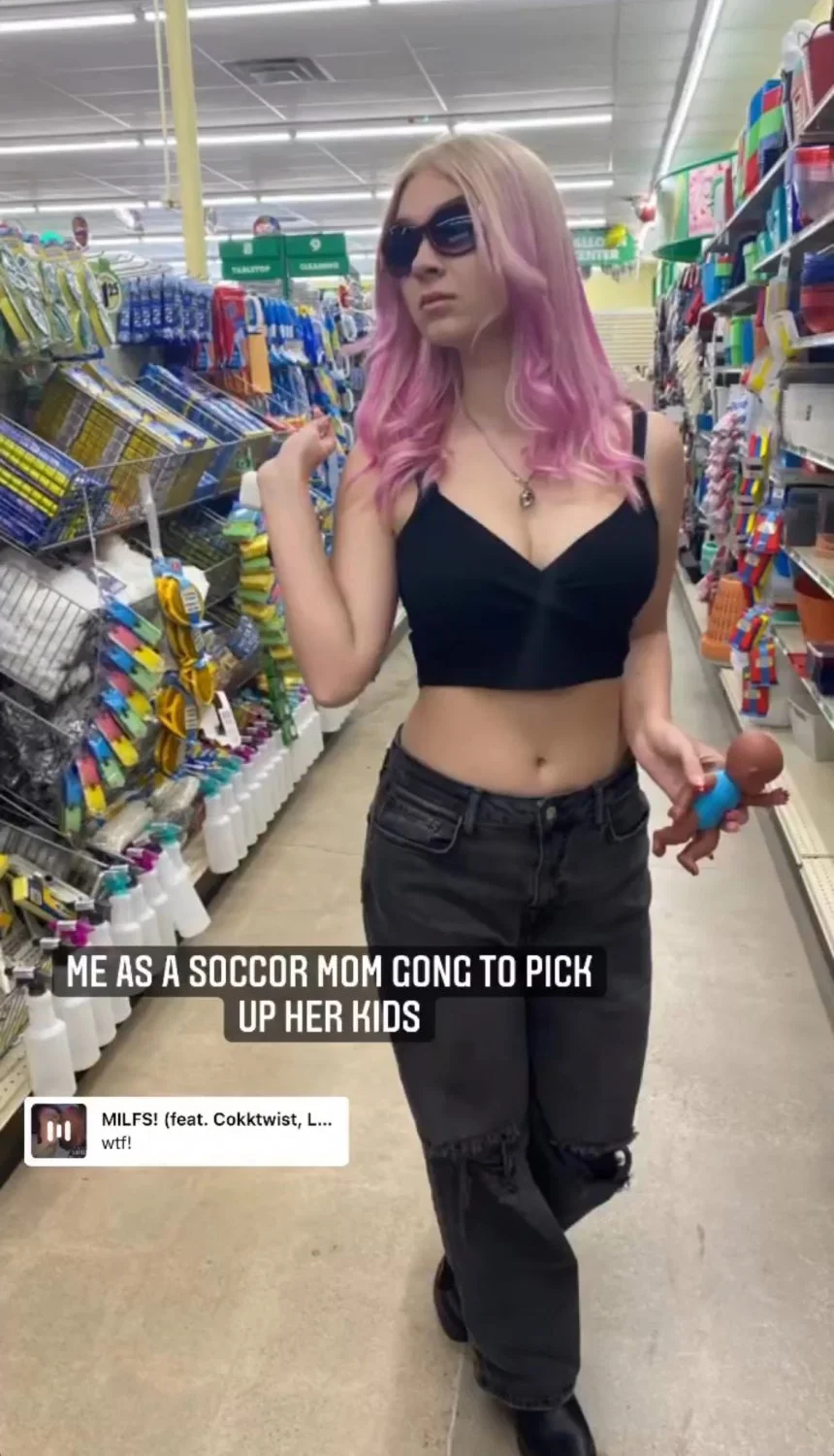 alt blonde webslut image 12