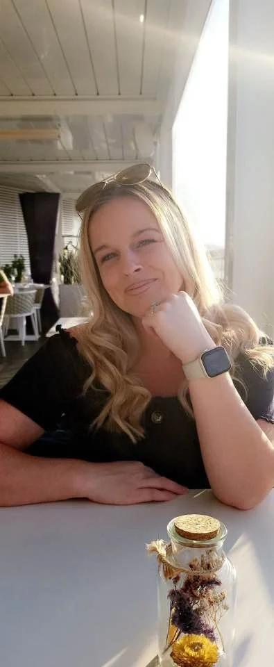 37yo Chrissy from UK image 6