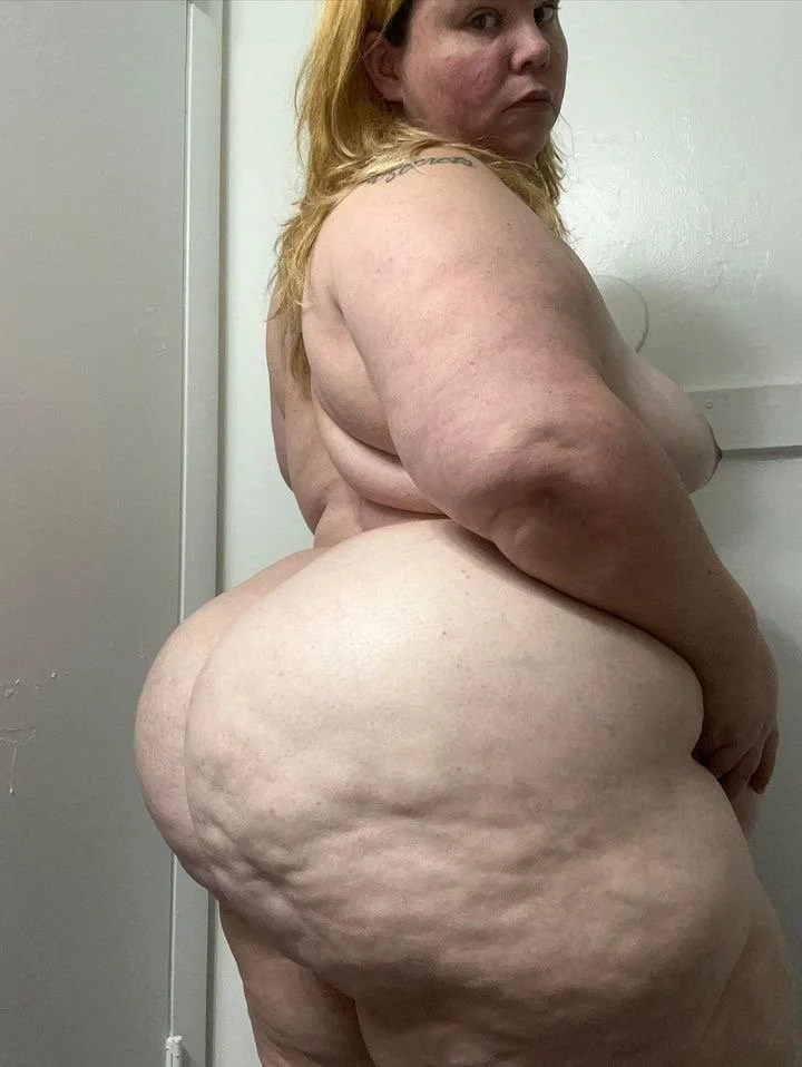ChuNkY pawG bBw bo0tY ! image 46
