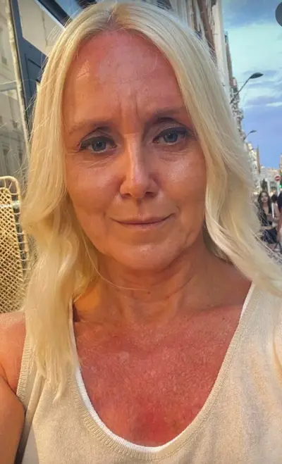 Blonde wife open to threesomes or Mmmf. No anal. Offers summer gangbang ? Birthday gift agreed to. cover image