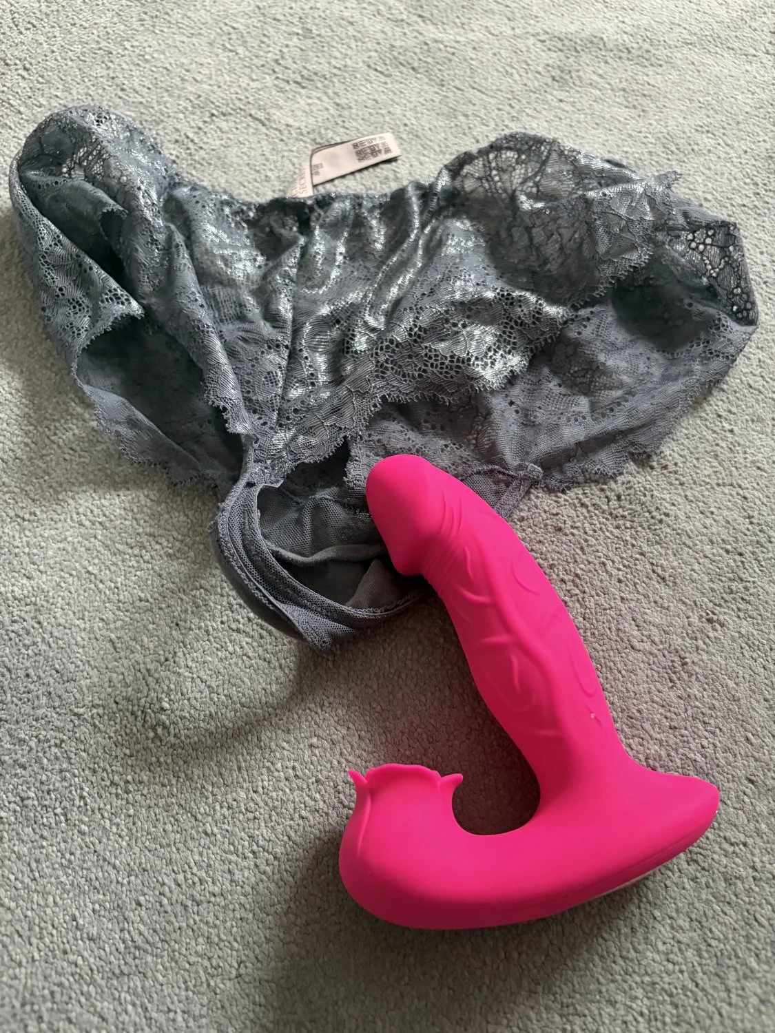 Blonde wife open to threesomes or Mmmf. No anal. Offers summer gangbang ? Birthday gift agreed to. image 2