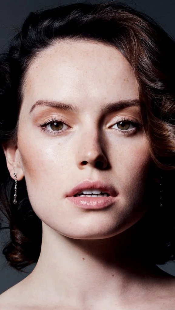 Daisy Ridley Facial target image 3