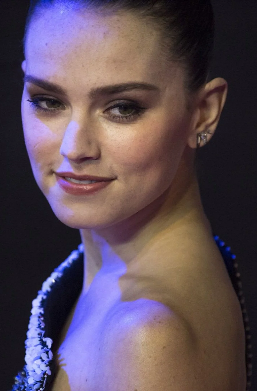 Daisy Ridley Facial target image 6