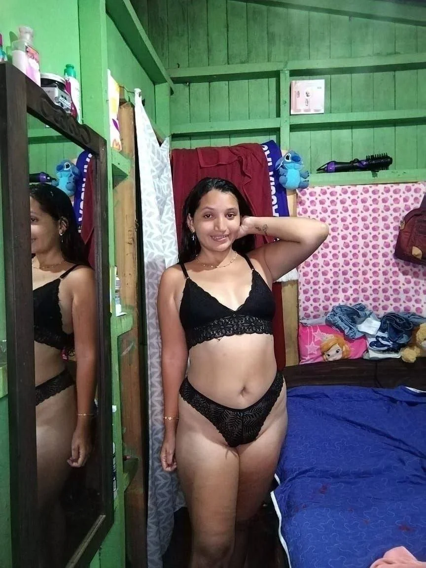 Rate her image 3