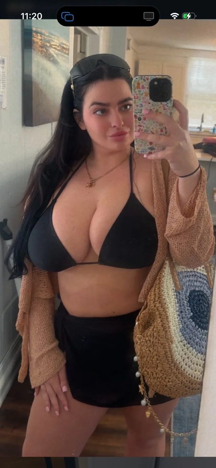 Huge tit thick Philly girl image 19