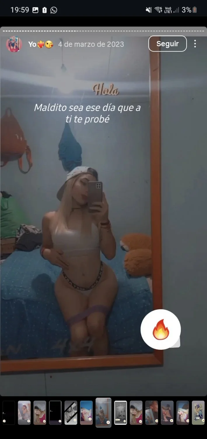 Algo de esta perrita chilena ultra rikaa la putita image 4