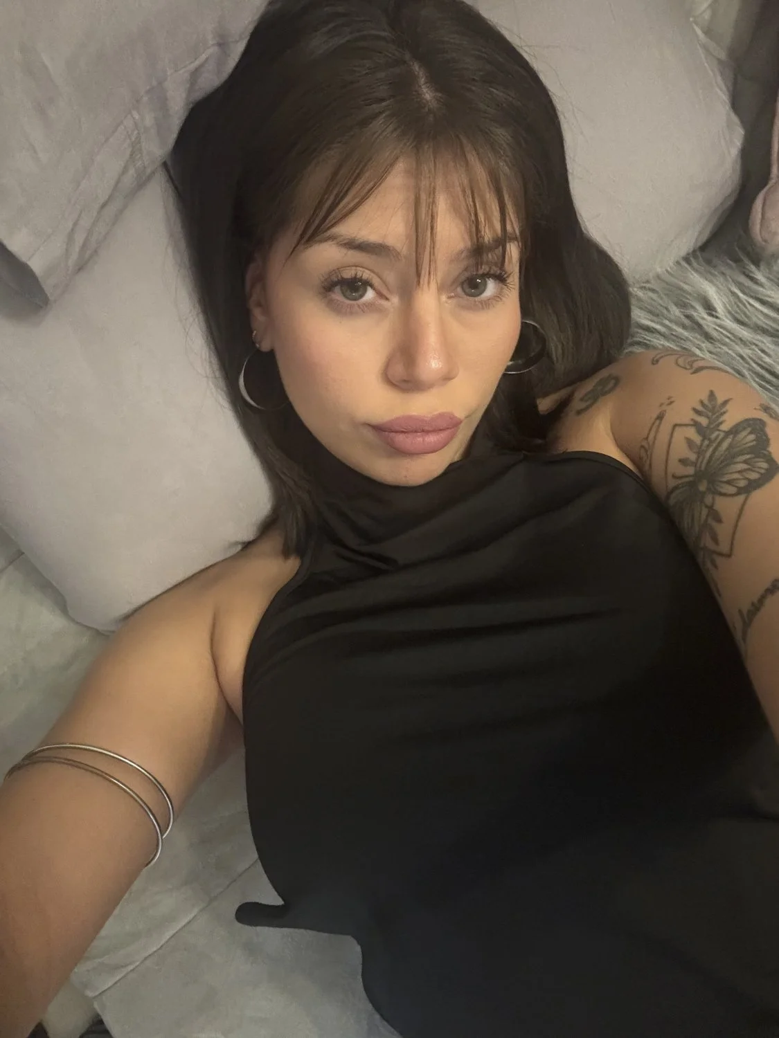 Your Latina slut wants a creampie main image