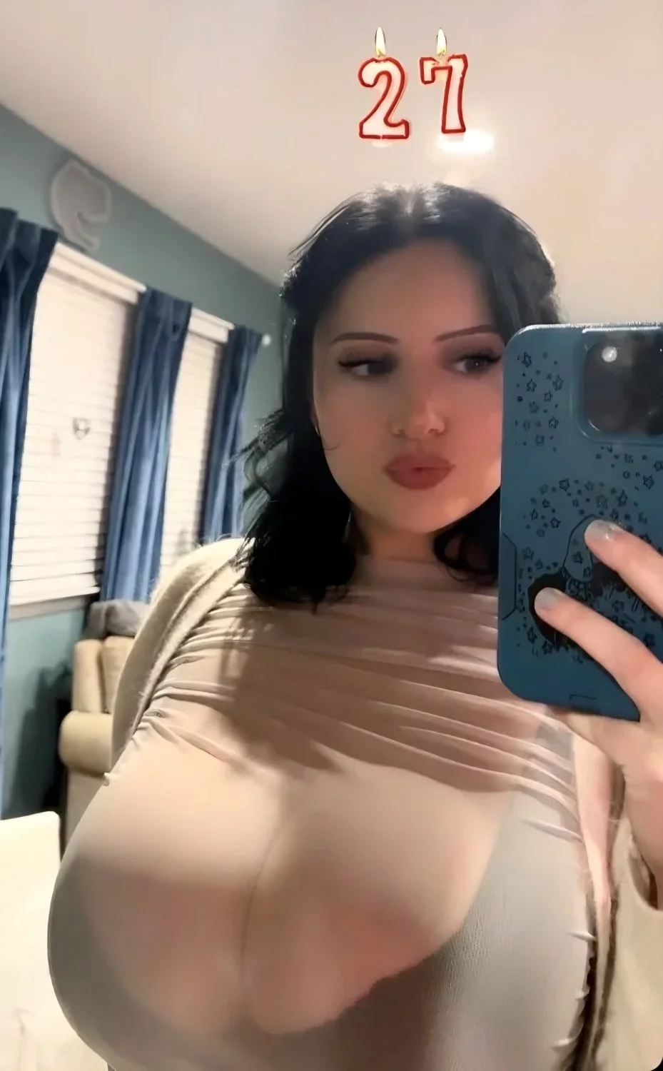 Huge Random Tits Pt 16 image 13
