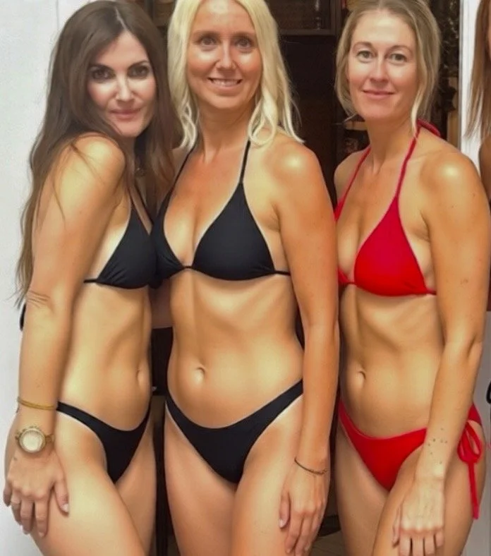 Blonde,Brunette.?? Which one you fucking ?? Ai. Comments ? Repost them. 40s babes main image