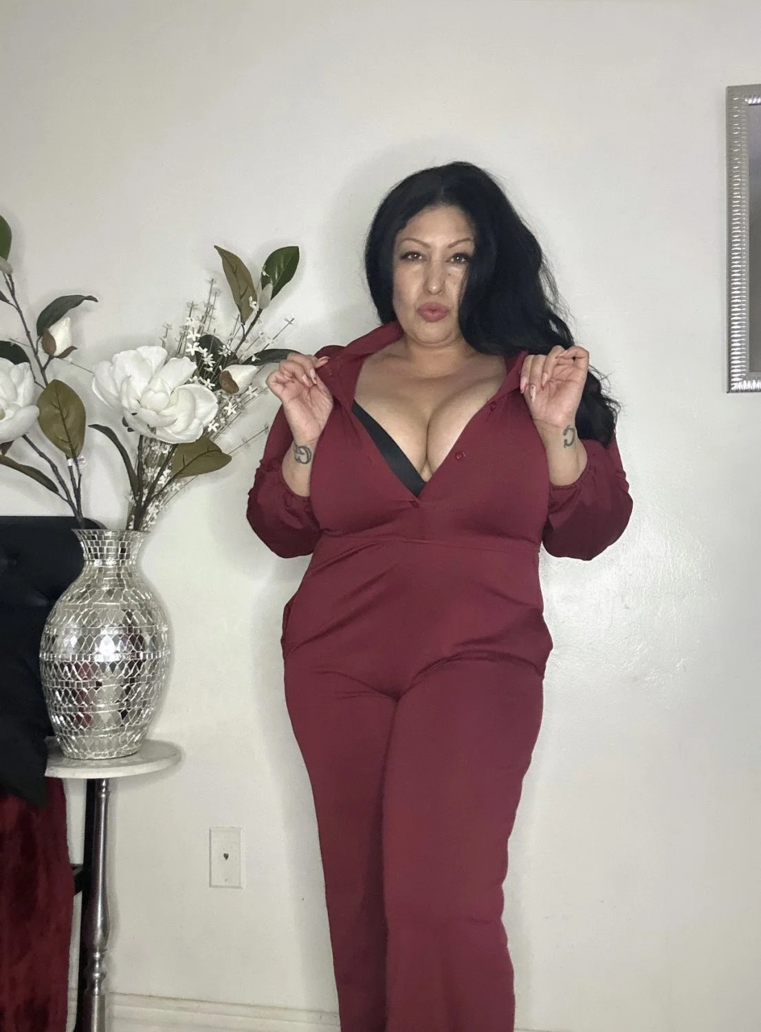 Soccer Mom with untouched pussy! image 2