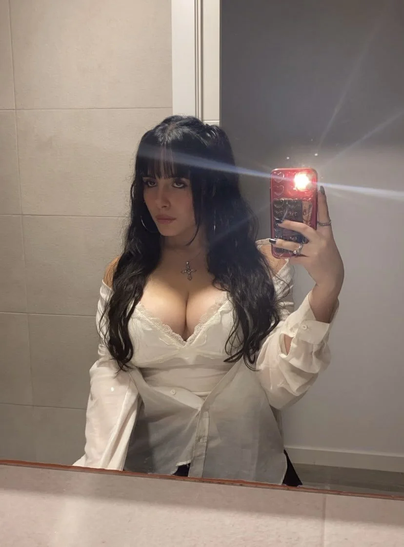 busty emo image 21