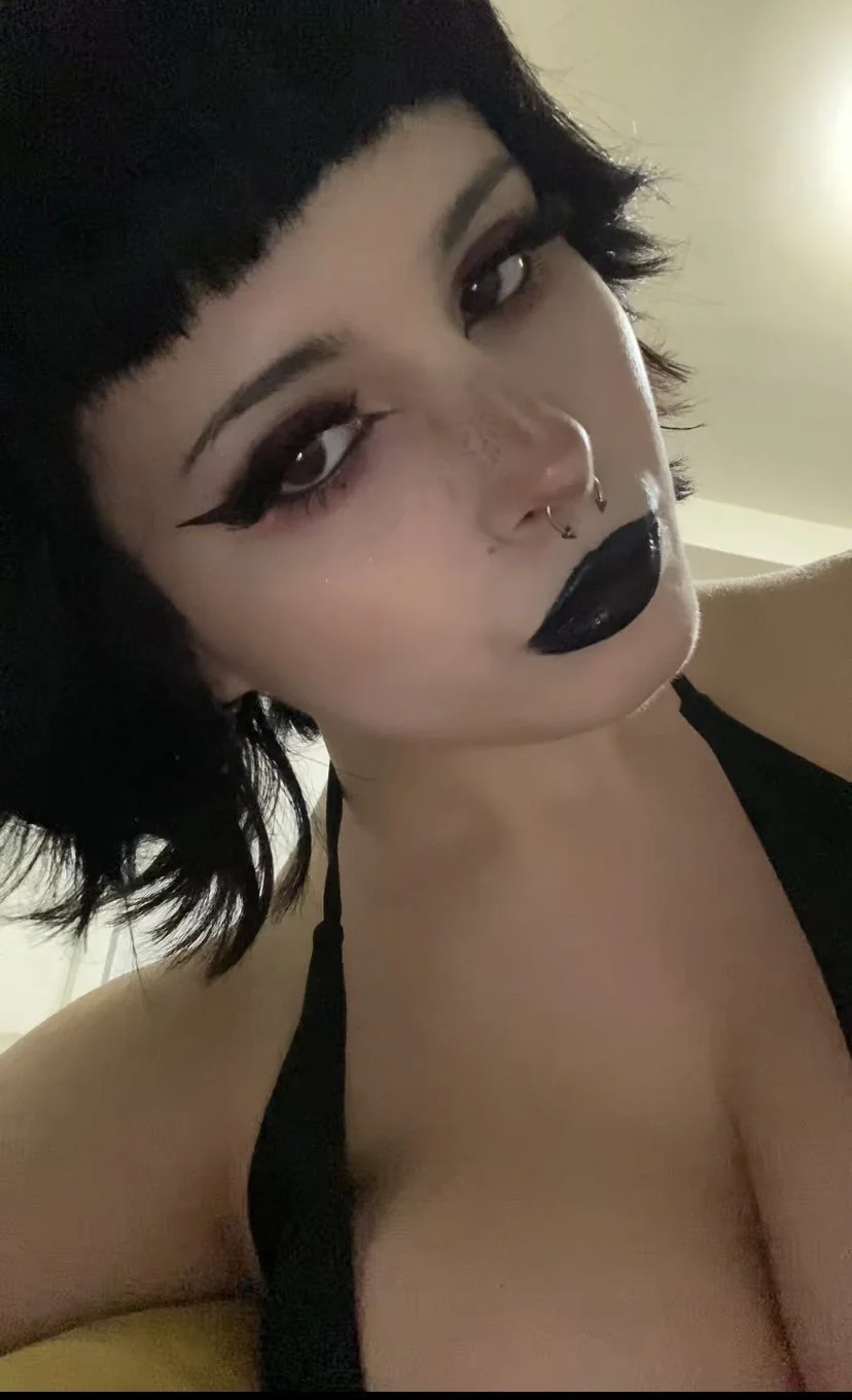 busty emo image 4