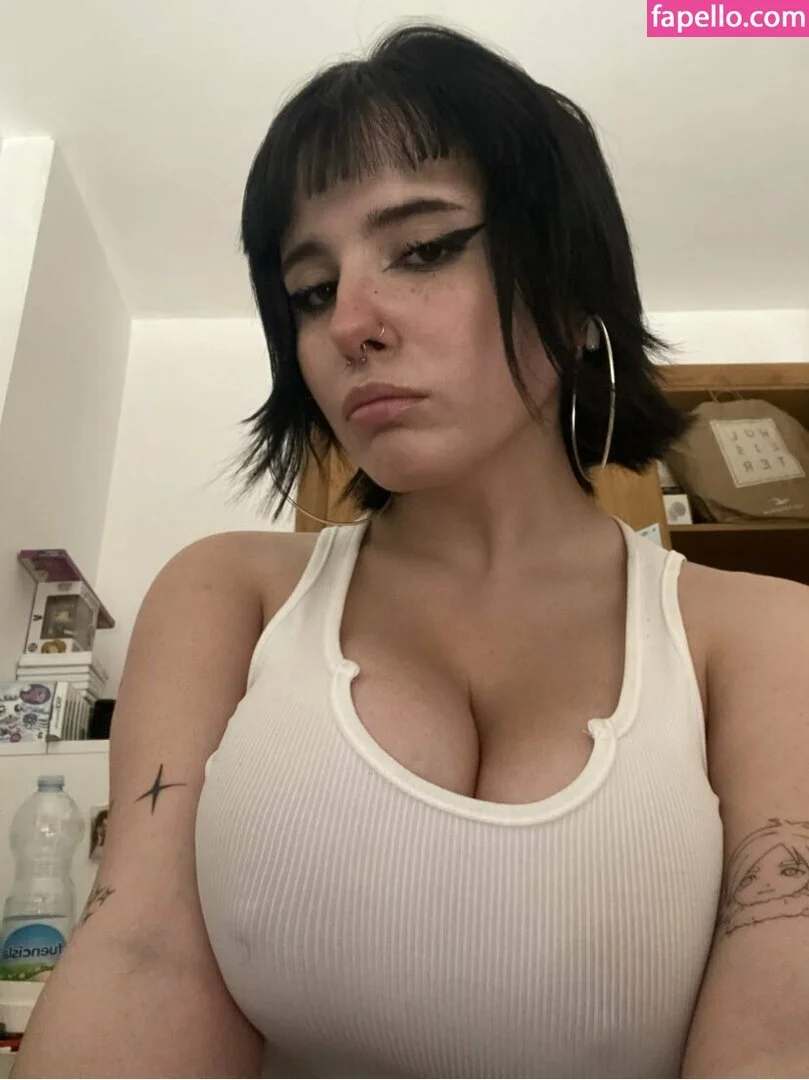 busty emo image 6