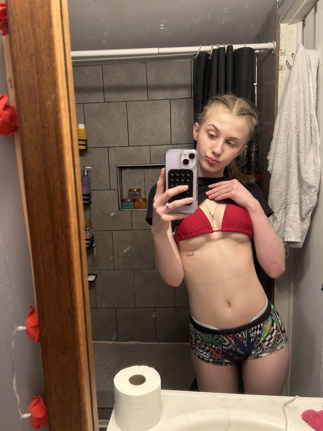 sexy snowbunny image 2